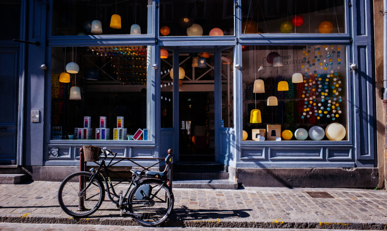 Photographie d'une devanture de magasin